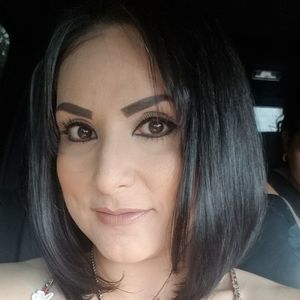 Meet your Posher, Monica